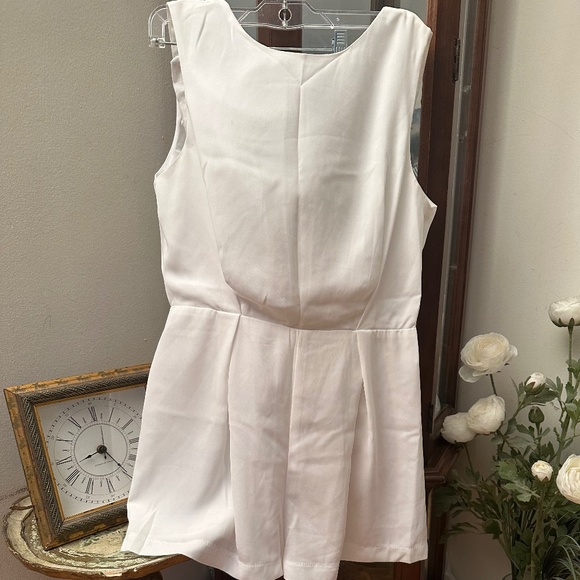 Top Shop ; Off white Rompers - Picture 1 of 2